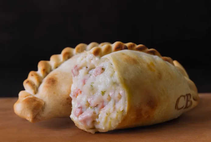 Empanada de champ bacon y queso